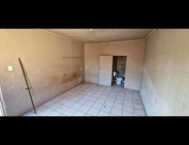 12 BEDROOM HOUSE FOR SALE IN BRAKPAN CENTRAL
